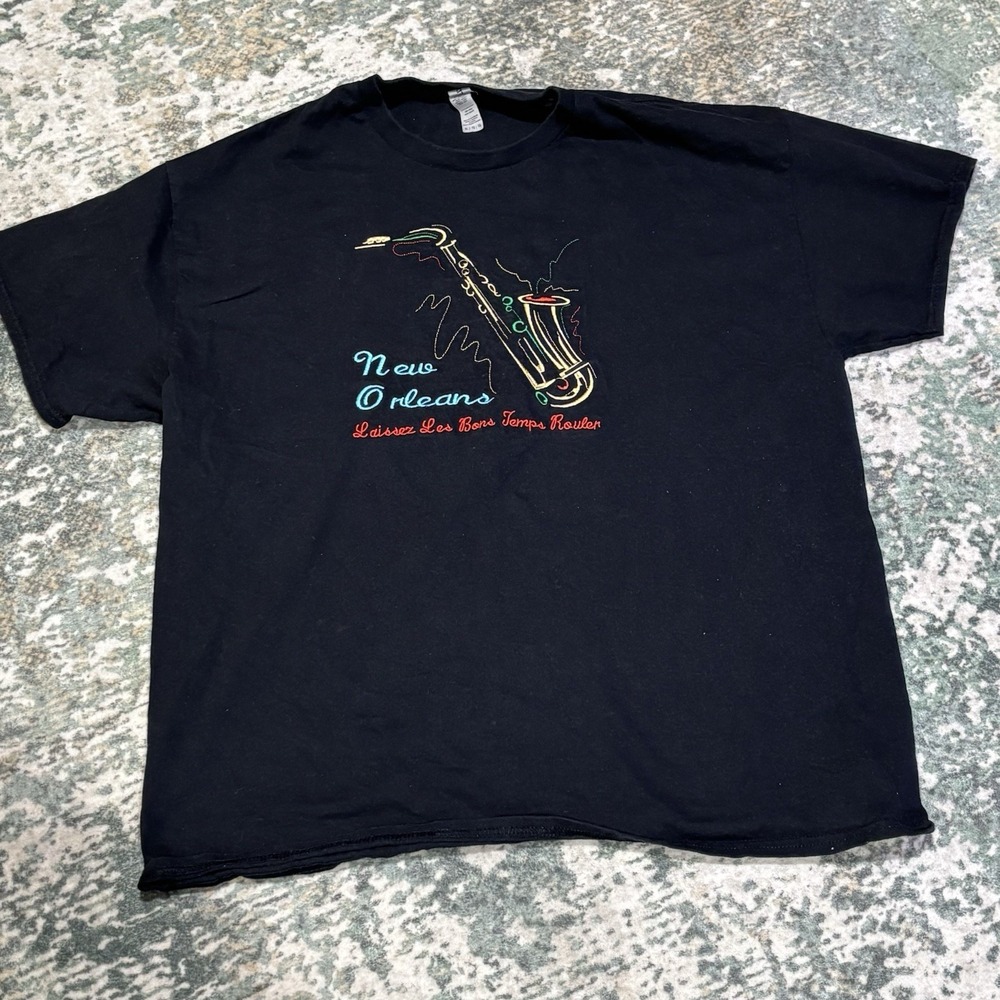 Vintage 90s New Orleans Embroidered Saxophone Jazz USA Black Souvenir Shirt XL
